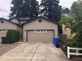 featured image of 3904 Pringle Creek Court Southeast