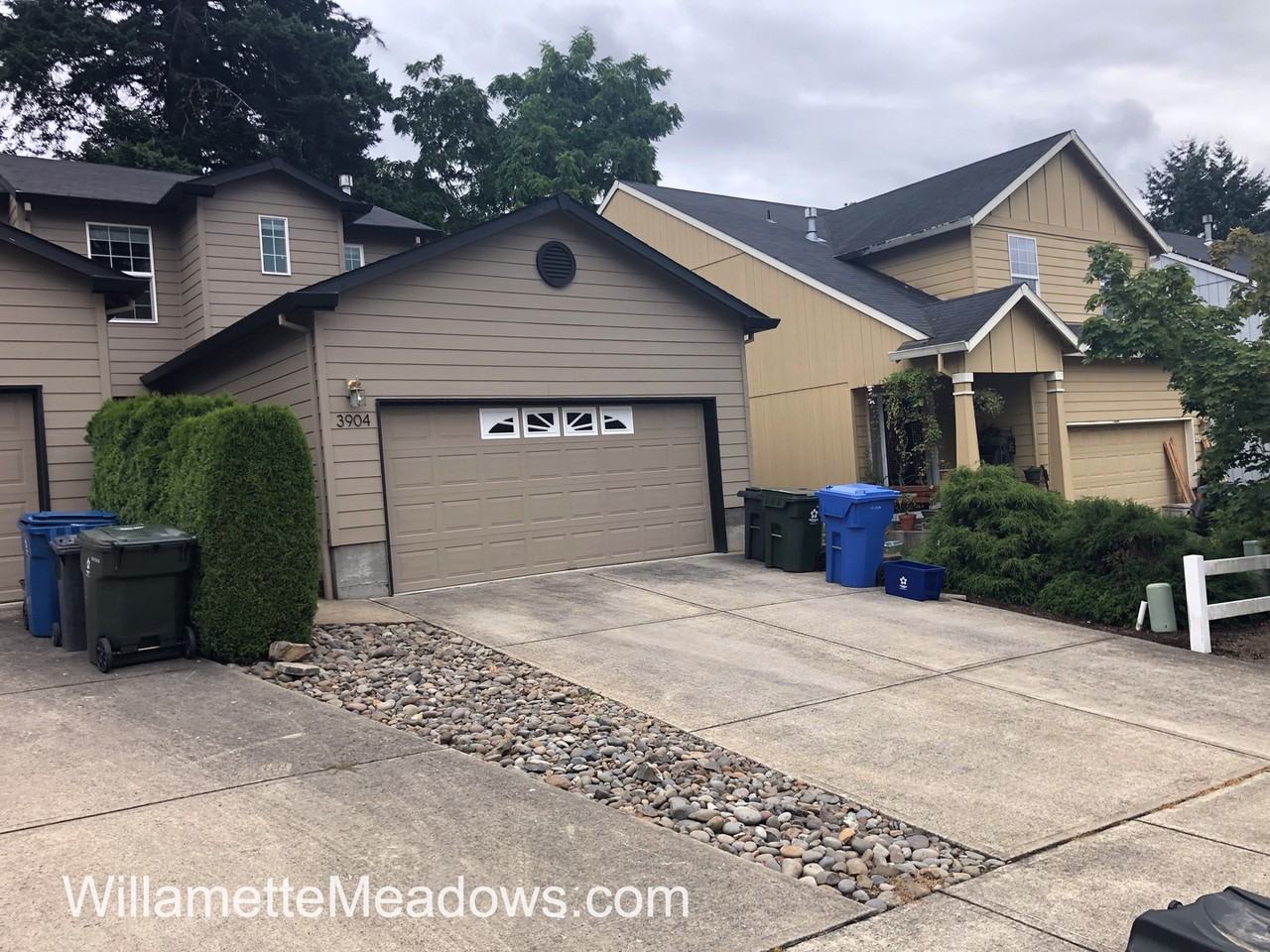 3902 - 3904 Pringle Creek Ct SE - Photo 2 of 31