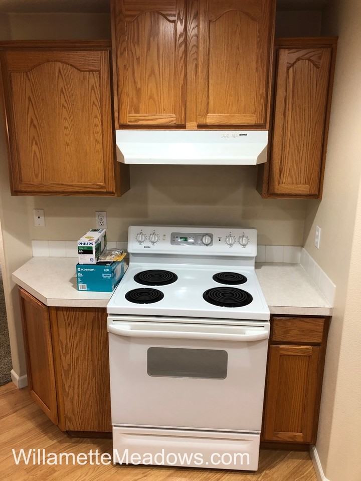 3902 - 3904 Pringle Creek Ct SE - Photo 6 of 31