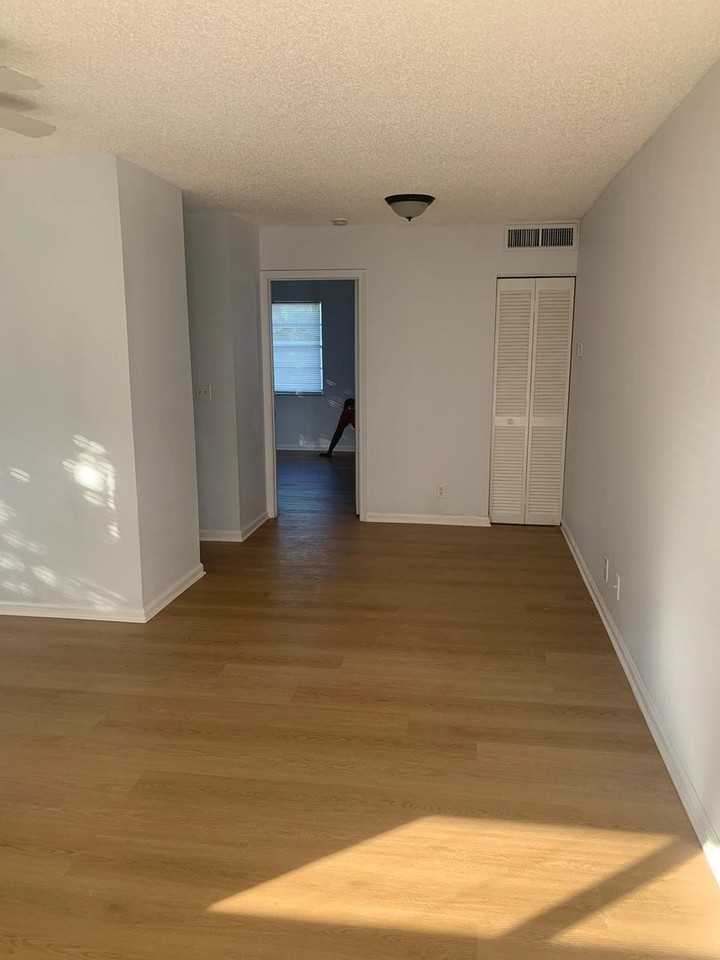 116 North F Street #2 - Photo 4 of 13