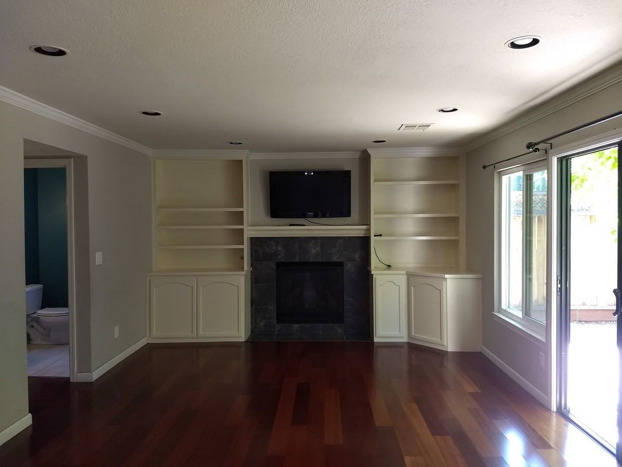 6828 Corte De Flores - Photo 4 of 22