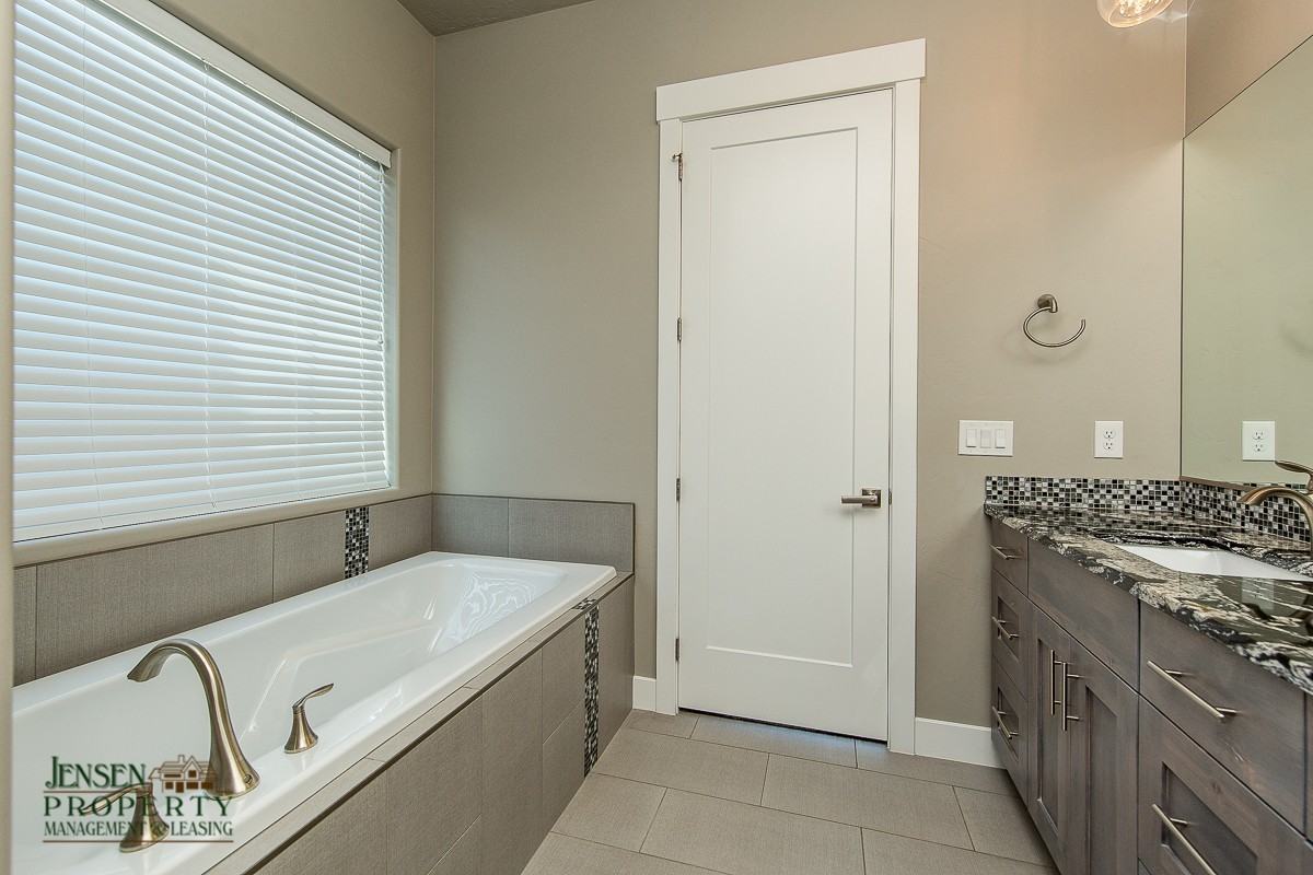 3259 S Red Sands Way - Photo 7 of 26