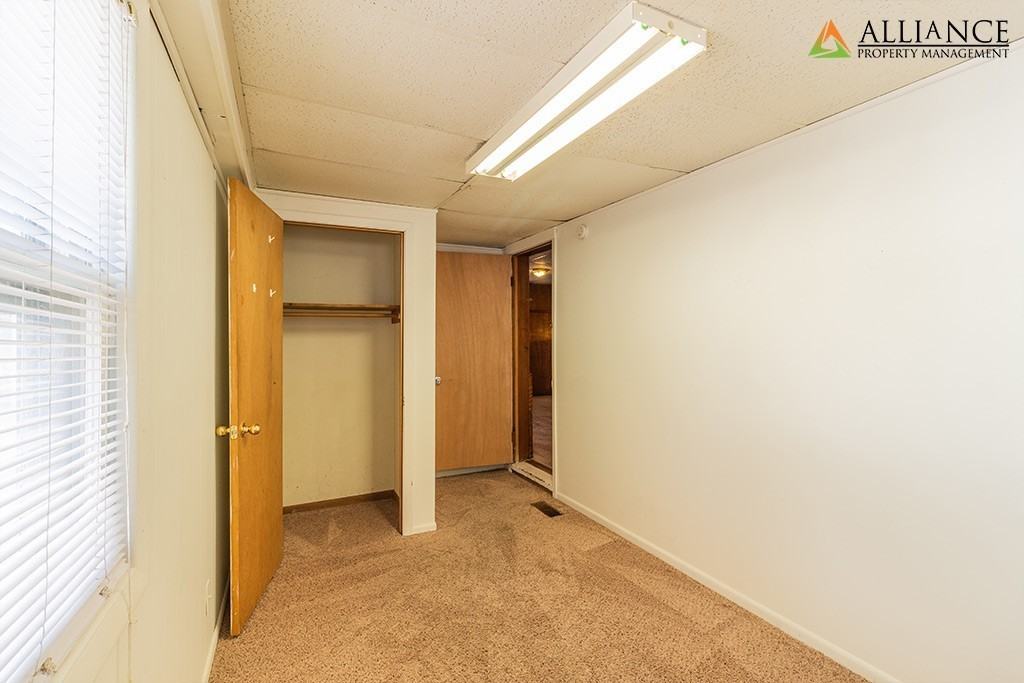 711 Fremont Street - Photo 7 of 32