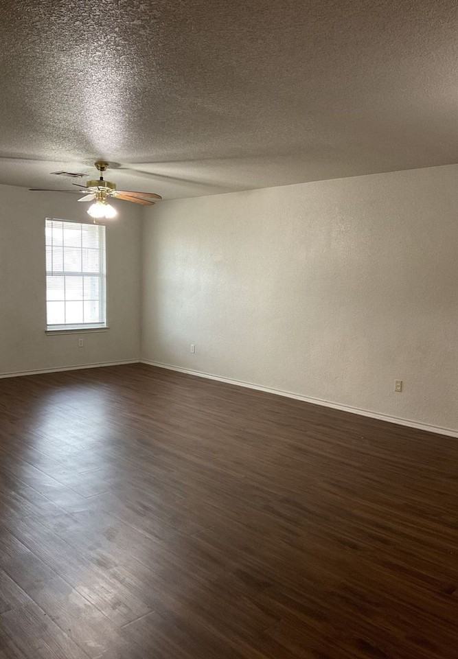 2700 Alma Drive #A - Photo 6 of 16