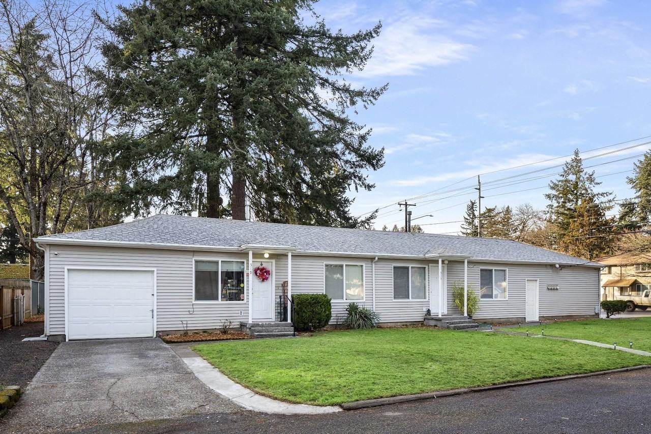 137th Ave (3183) - Photo 3 of 26