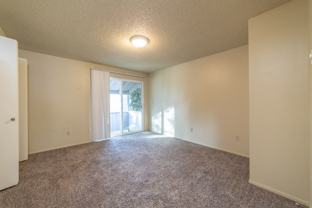 McKinley SW 4-plex - 02468-MCKI - Photo 1 of 1