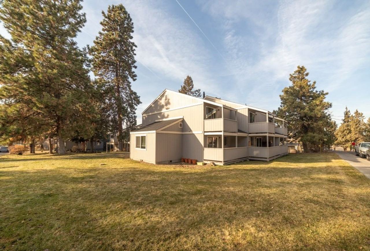 McKinley SW 4-plex - 02468-MCKI - Photo 7 of 29