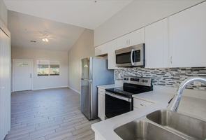 featured image of 1614 W Purdue Ave