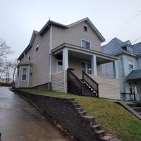 featured image of 27 Warren Street