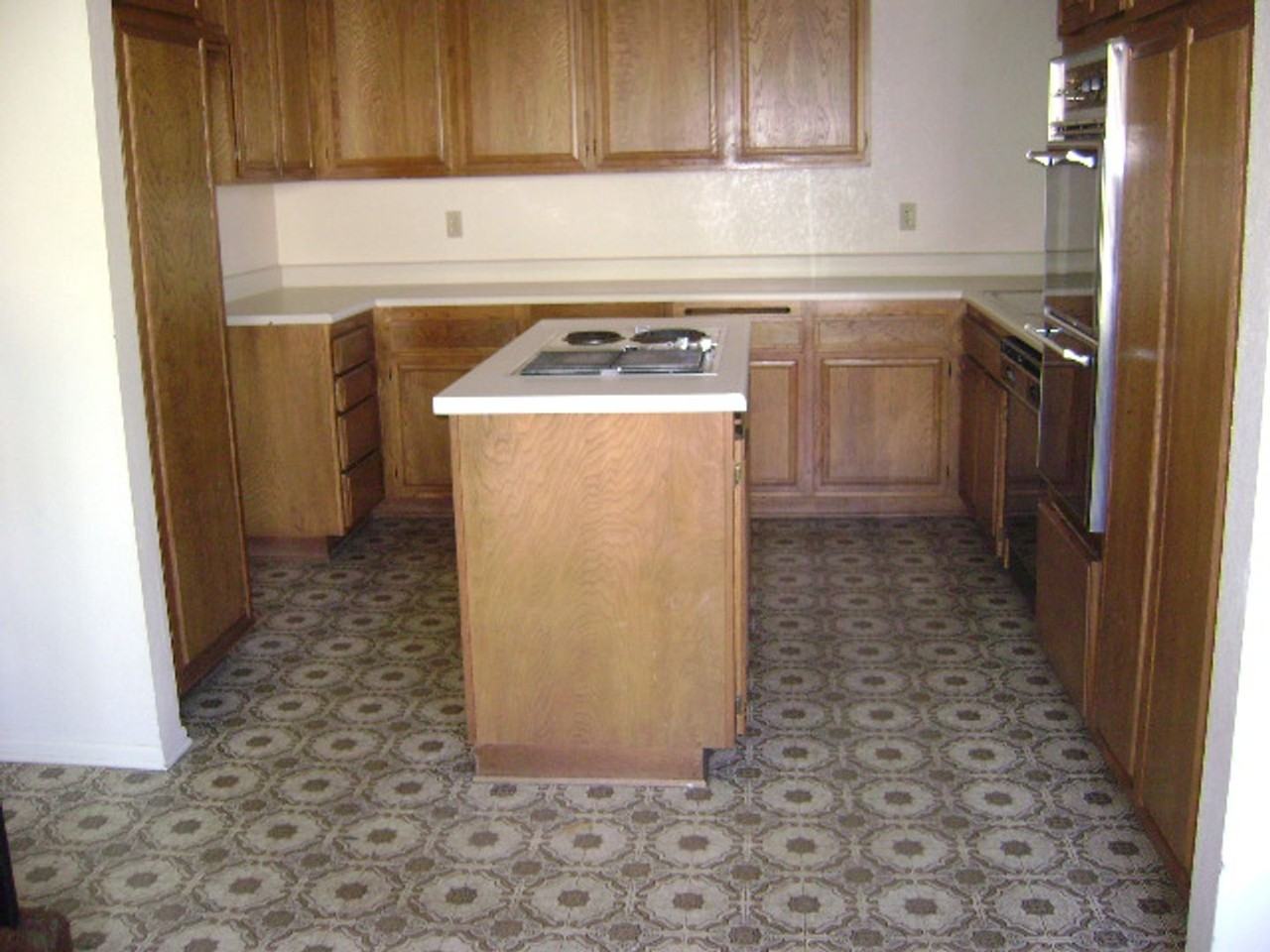 1314 West Apricot Avenue - Photo 2 of 5