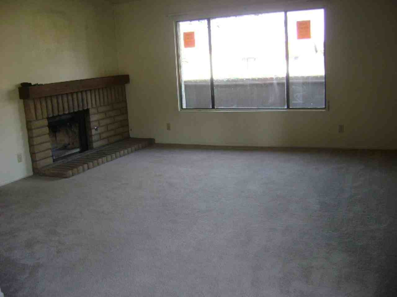 1314 West Apricot Avenue - Photo 3 of 5
