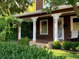 featured image of 146 E Placer St