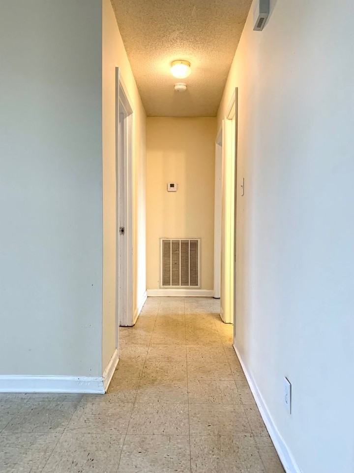 1113 Keith Avenue - Photo 7 of 19