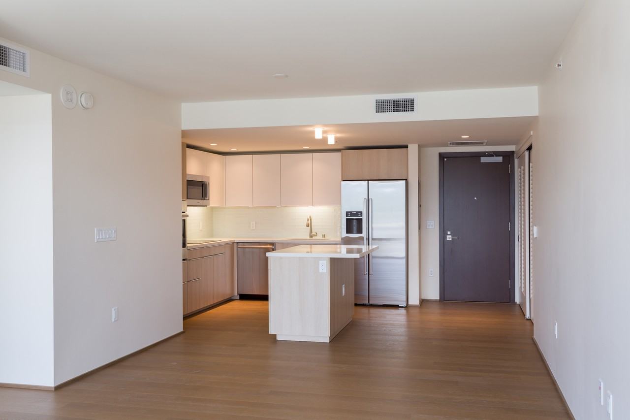 888 Kapiolani Boulevard - Photo 3 of 23