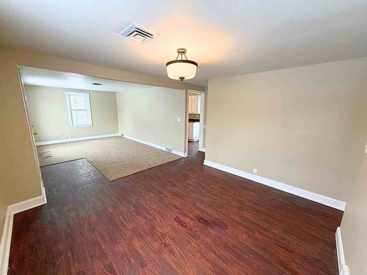 3908 Hanlin Way - Photo 5 of 14