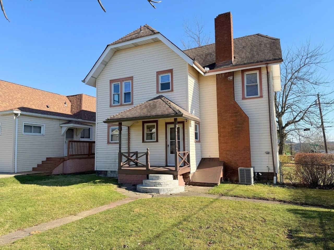 3741 Lindberg Way - Photo 3 of 30