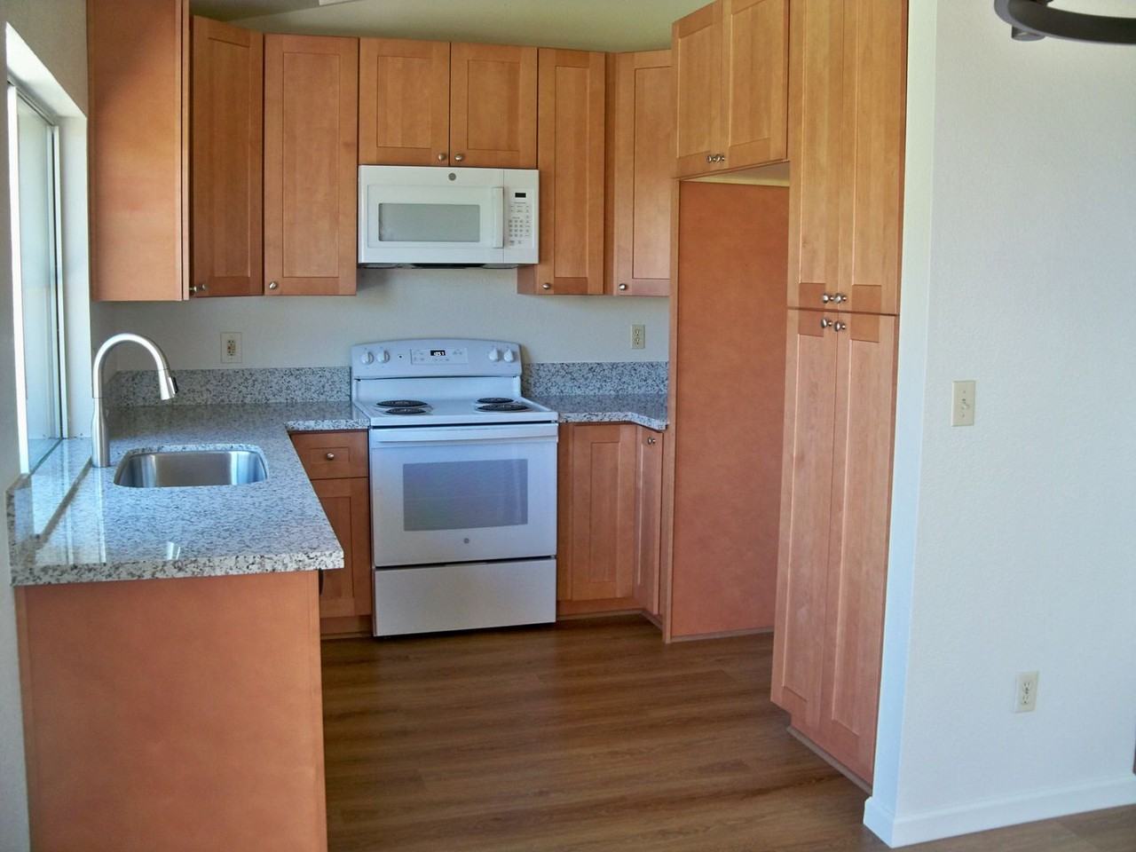 3717 Wilmington Way - Photo 6 of 17