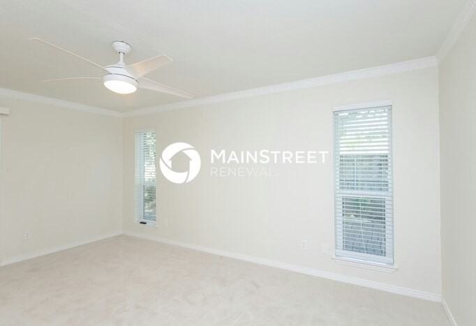 15525 Earlport Cir - Photo 7 of 17