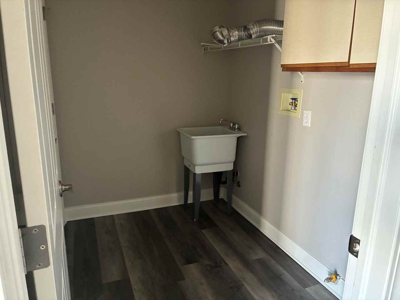 2818 Sand Run Pkwy - Photo 6 of 11