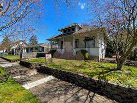 646 Breys Avenue Northeast - Photo 1 of 1