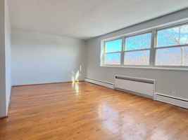 featured image of 1962 Delaware Avenue