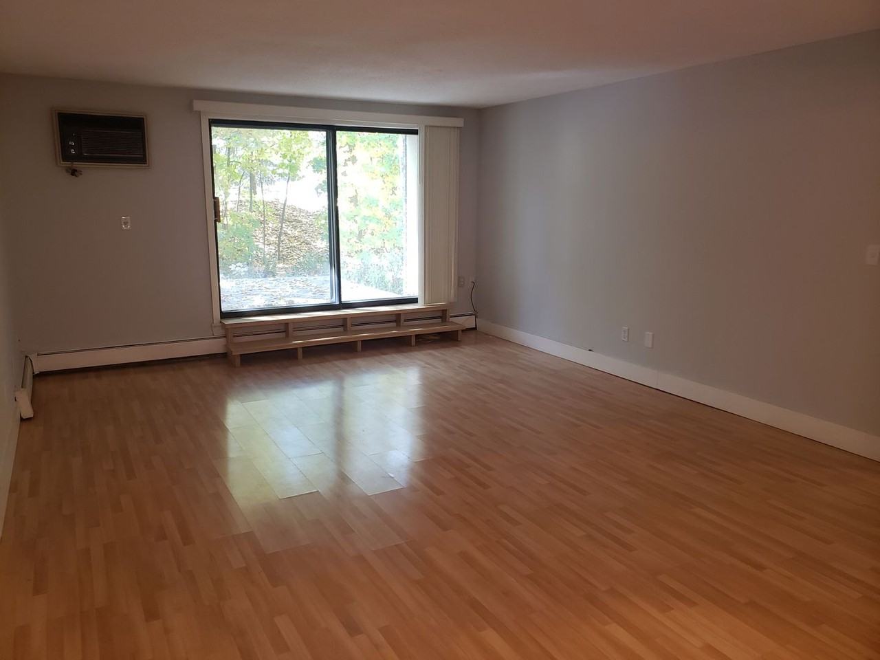 4407 Wilshire Blvd #107 - Photo 4 of 22