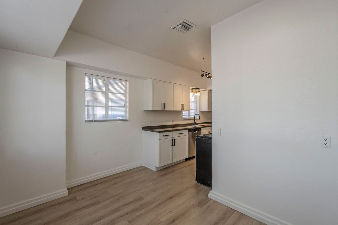 638-644 E. 4th St. ( 634, 642, 644 ) - Photo 3 of 50