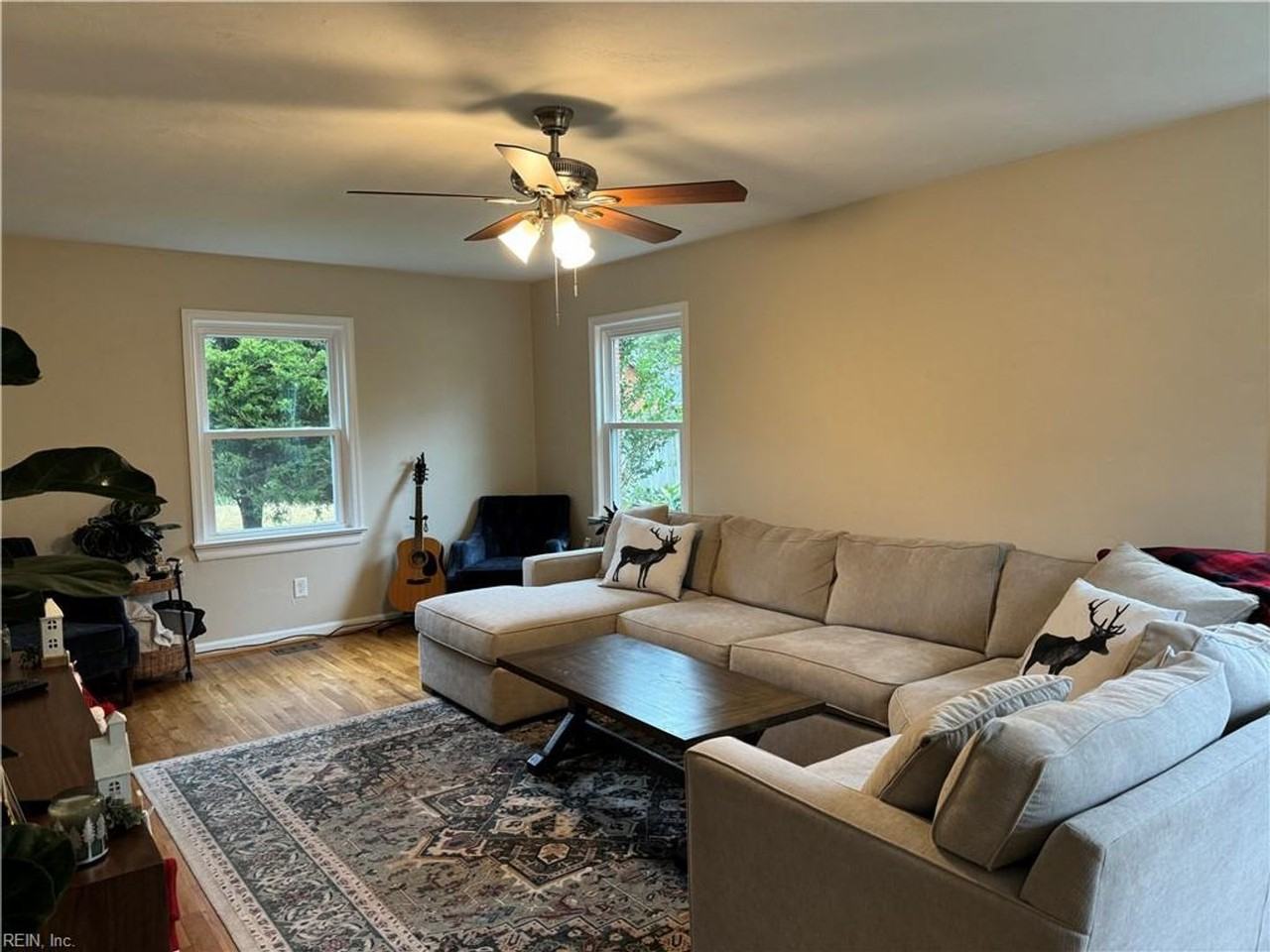 3716 South Queensgrove Circle - Photo 2 of 14