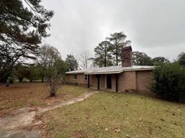 featured image of 4922 Sunnybrook Dr