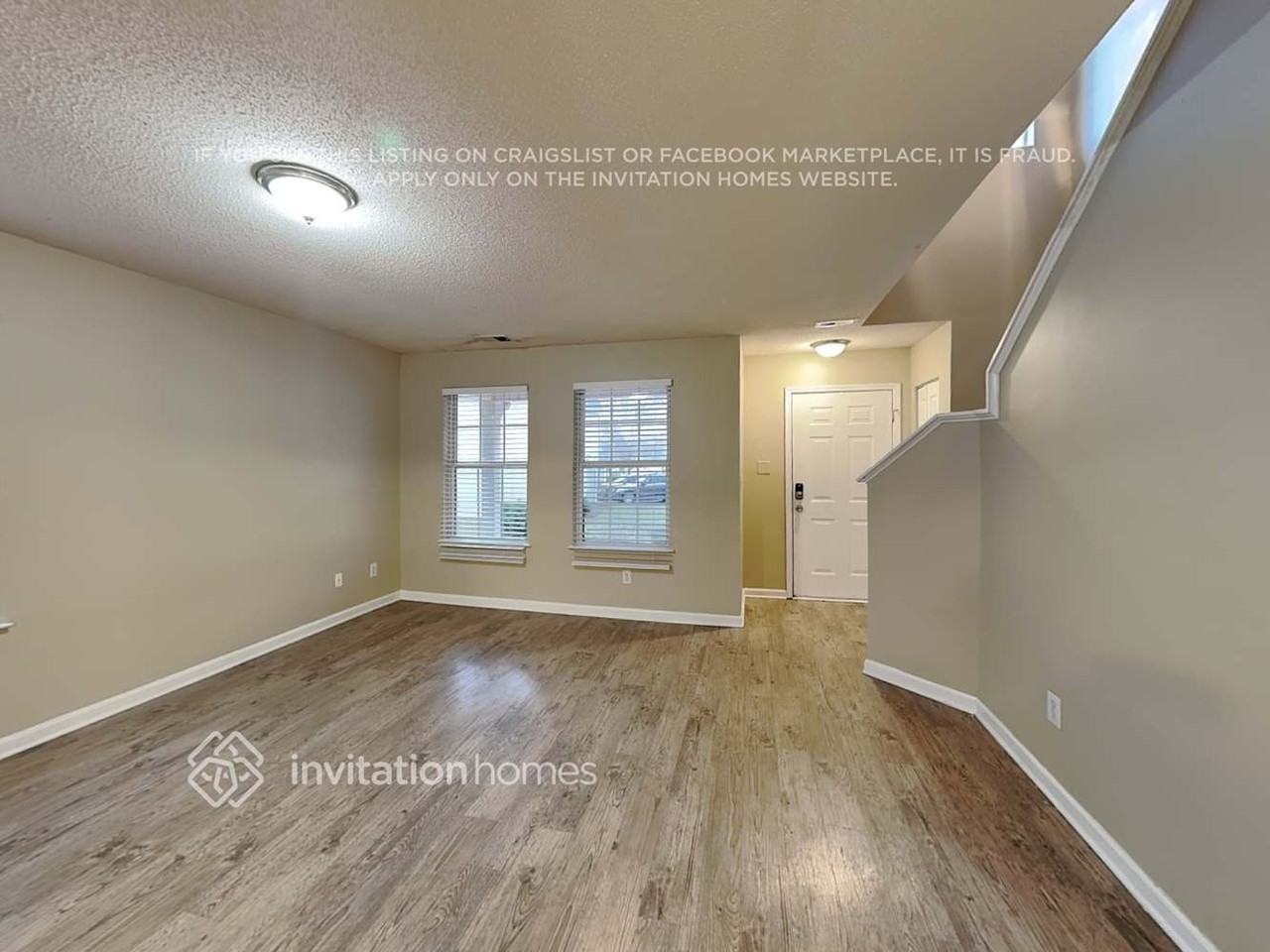 3105 Pebble Creek Ln - Photo 4 of 18