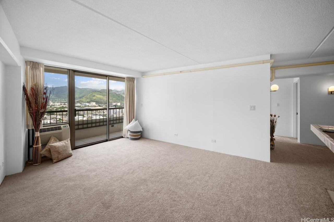 2333 Kapiolani Blvd #3307 - Photo 5 of 20
