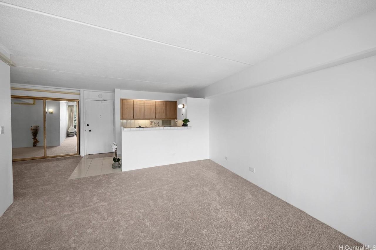 2333 Kapiolani Blvd #3307 - Photo 7 of 20