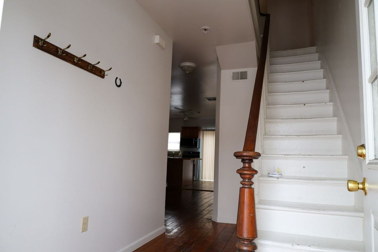 123 Franklin Street - Photo 5 of 12