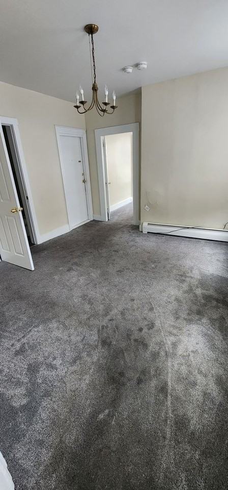 51 Green St - Photo 4 of 6