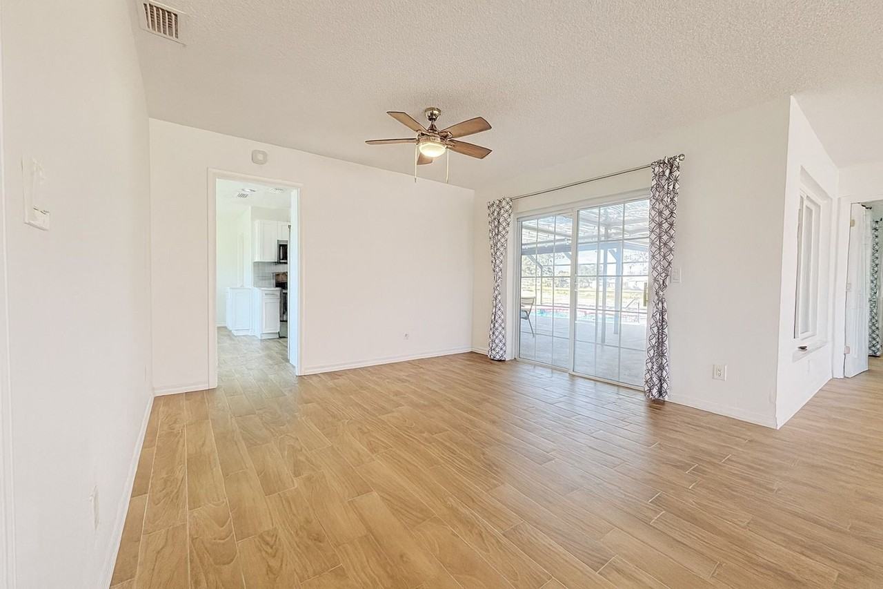 1458 Alwynne Dr - Photo 7 of 35