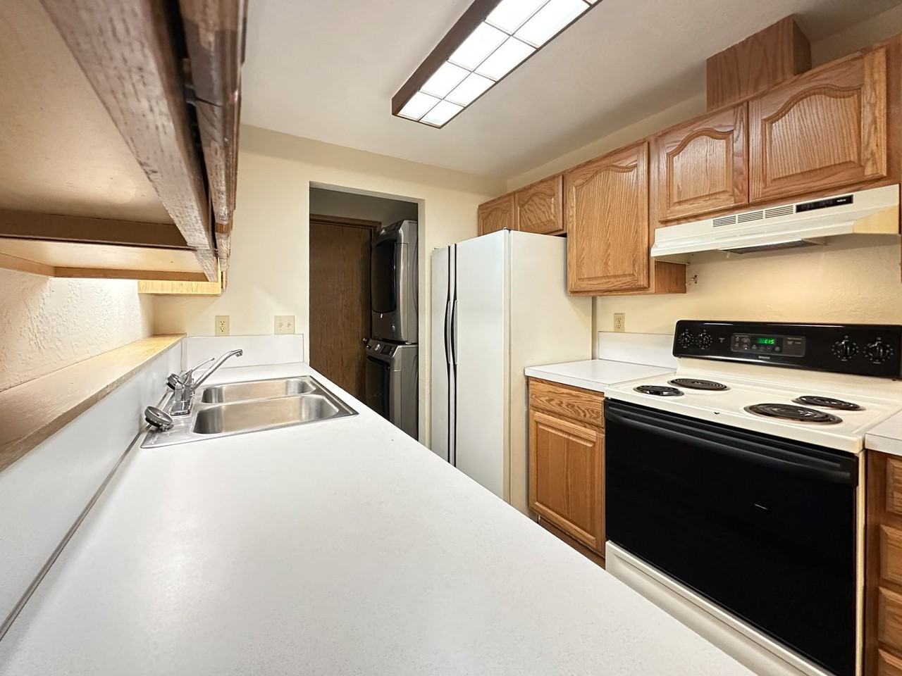 7646 Shilohwood Pl Nw - Photo 7 of 28