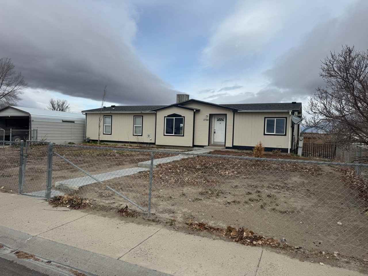 1724 Stoneridge Drive