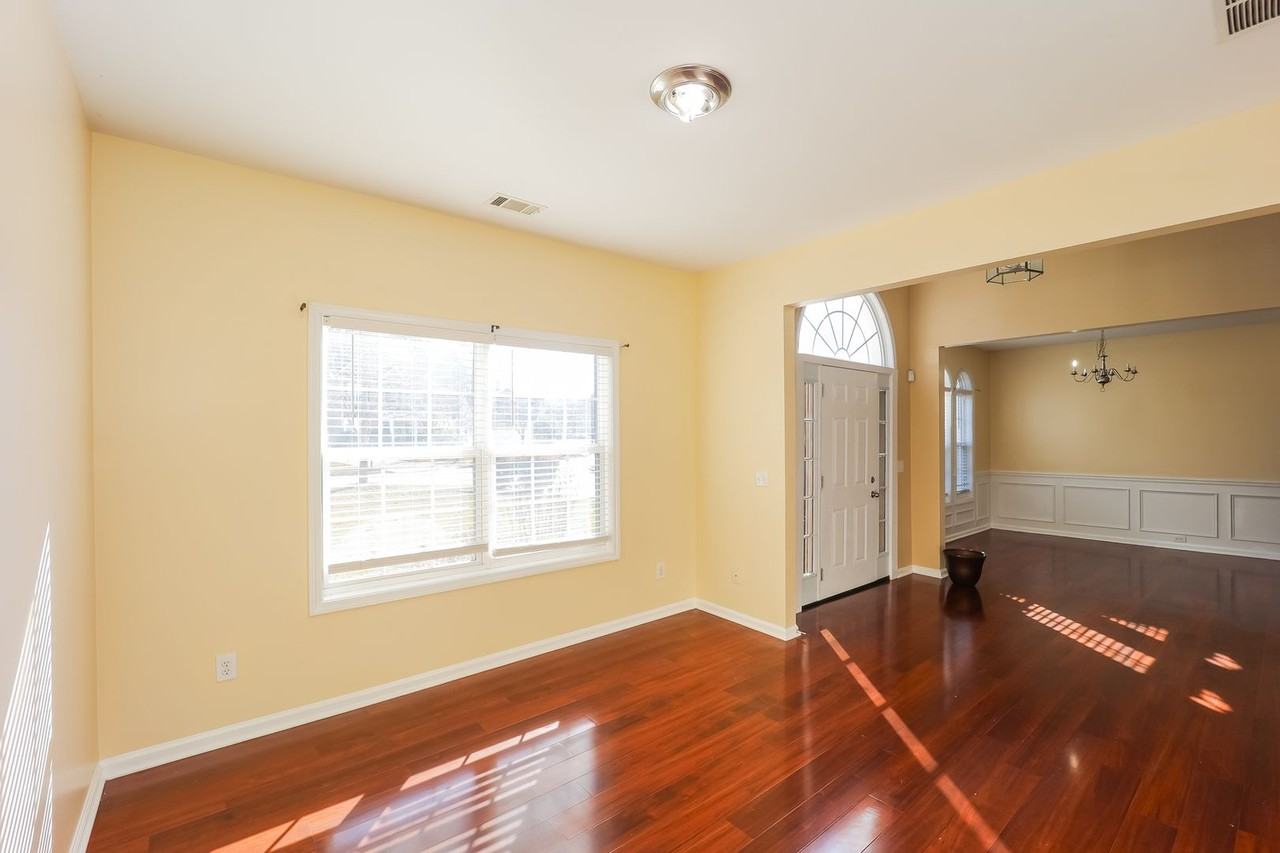 4027 Bigsage Dr - Photo 7 of 31