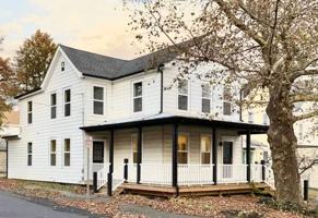 featured image of 520 Delaware Avenue