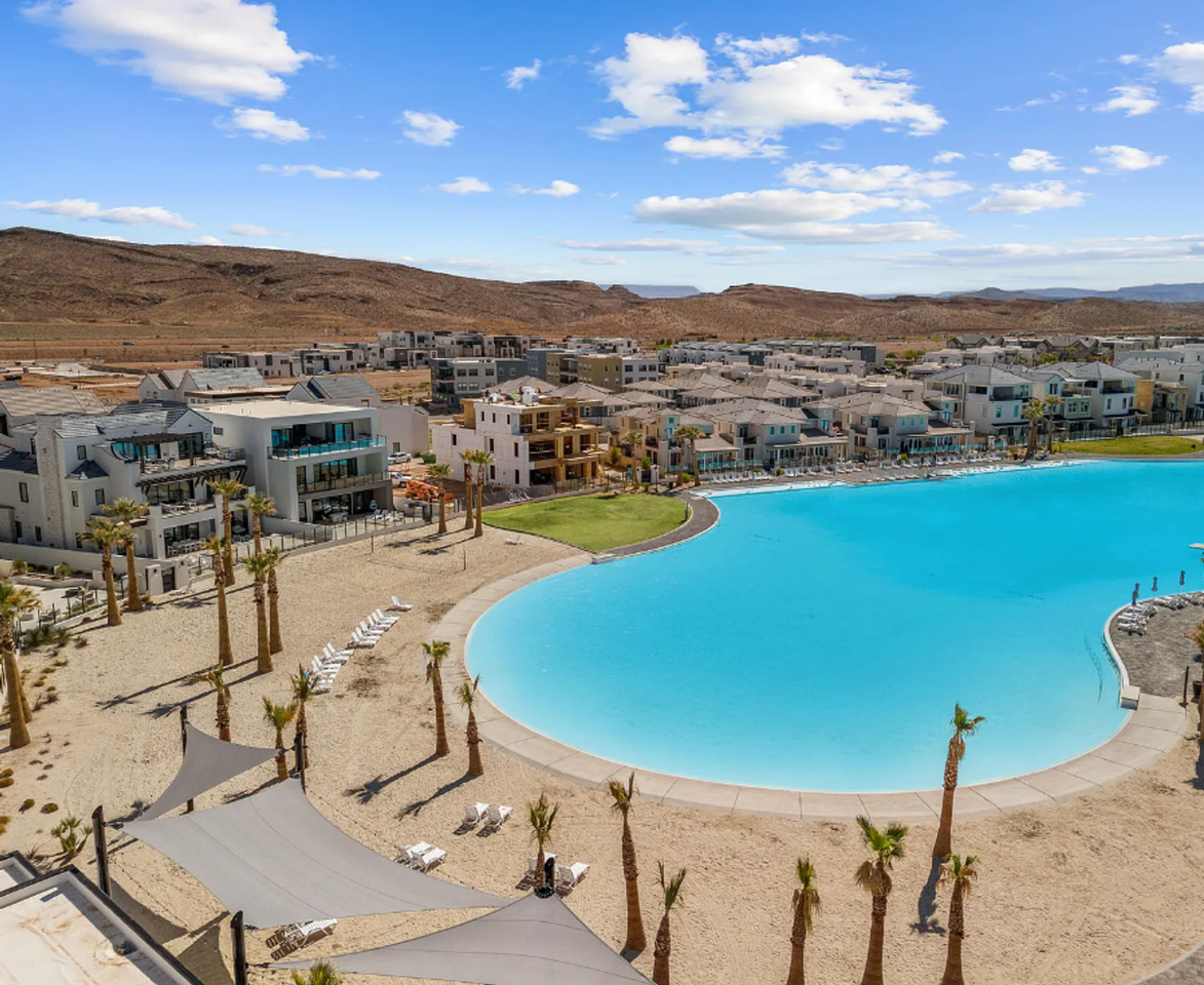 5988 S Jasper Ridge Cir - Photo 4 of 40