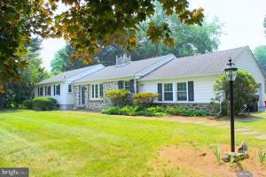 featured image of 414 Warren Road