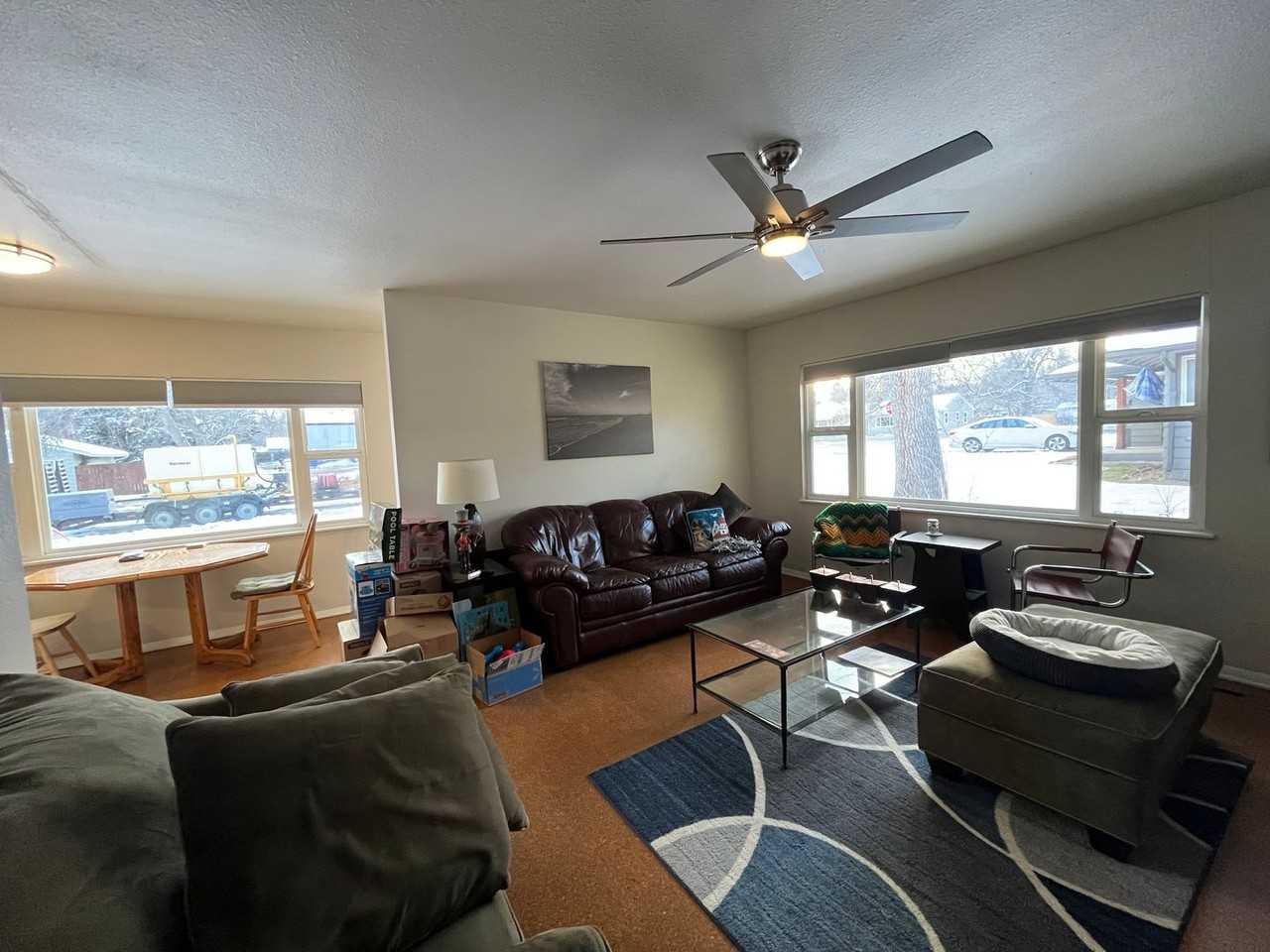 1020 Sunset Ave - Photo 7 of 18