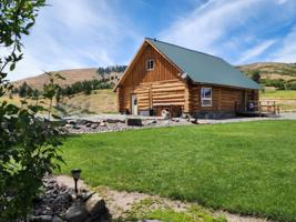 featured image of 61468 Blackhawk Trail Lane