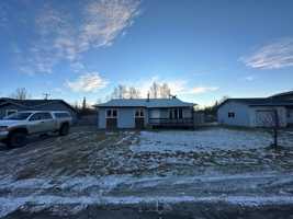 featured image of 850 West Edinborough Drive