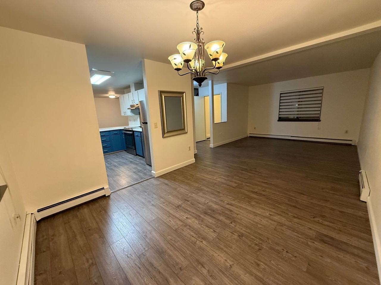 1223 Bainbridge Boulevard - Photo 2 of 17