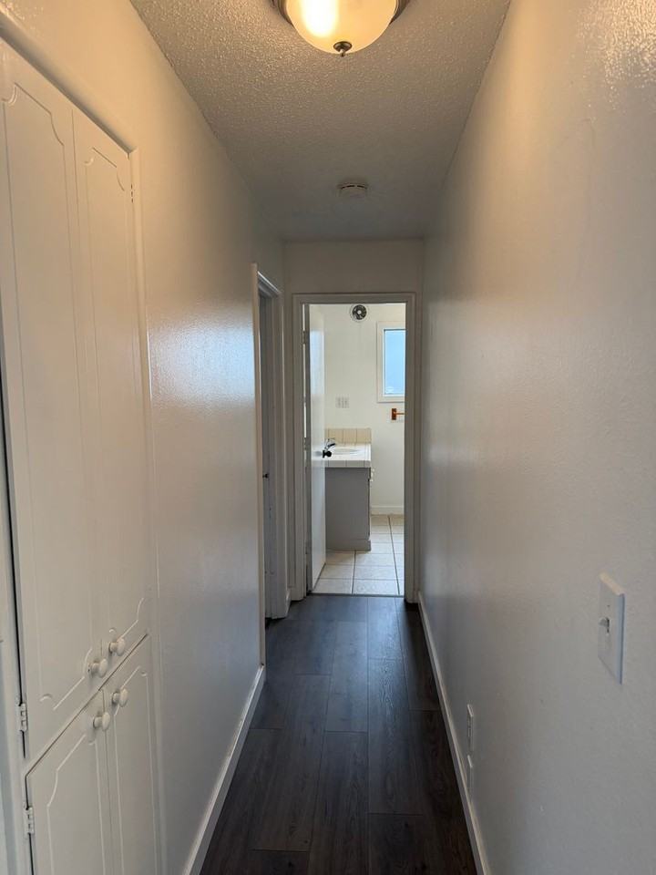 3761 Willamette St - Photo 7 of 34