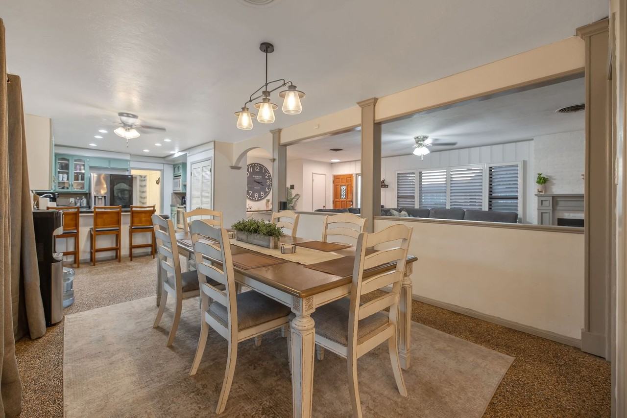 1821 Mulberry Drive - Photo 5 of 14