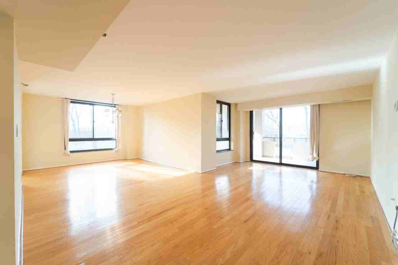 1808 Old Meadow Road - Photo 3 of 50