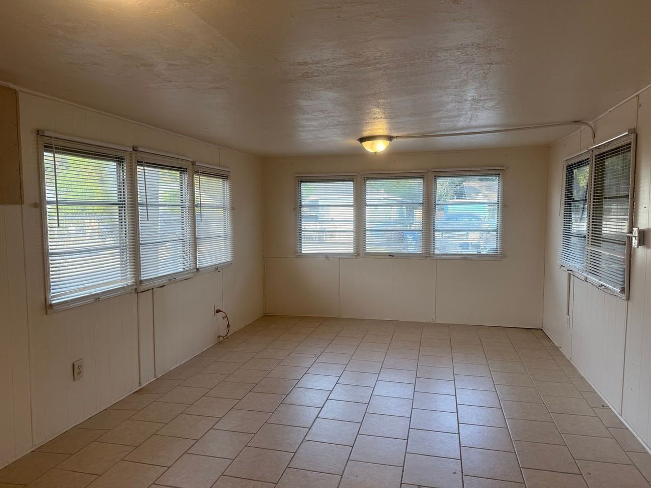 4116 7th Street East - Photo 7 of 23