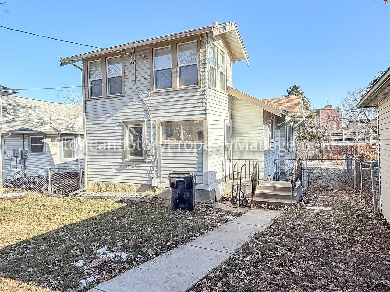 621 Sw Jewell Ave - Photo 5 of 27